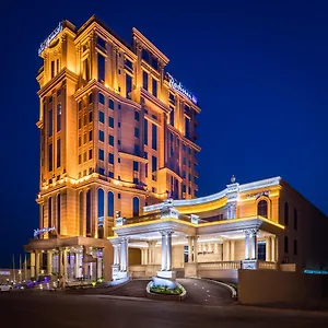 radisson-blu-plaza-jeddah.jeddahhotels.net/
